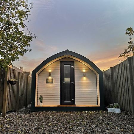 Foxy's Den Dornoch Villa Exteriör bild